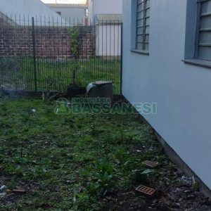 Casa com 242m², 3 dormitórios, 2 vagas, no bairro Forqueta em Caxias do Sul para Comprar