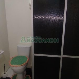 Casa com 136m², 3 dormitórios, 3 vagas, no bairro Diamantino em Caxias do Sul para Comprar