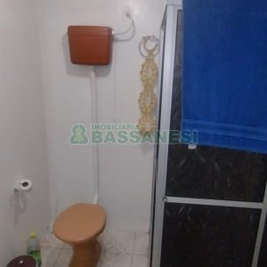 Casa com 136m², 3 dormitórios, 3 vagas, no bairro Diamantino em Caxias do Sul para Comprar