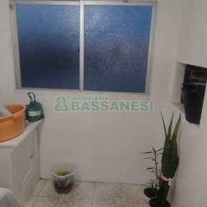 Casa com 136m², 3 dormitórios, 3 vagas, no bairro Diamantino em Caxias do Sul para Comprar