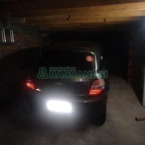 Casa com 136m², 3 dormitórios, 3 vagas, no bairro Diamantino em Caxias do Sul para Comprar