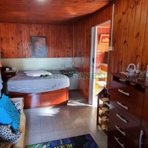 Casa com 135m², 4 dormitórios, 1 vaga, no bairro Desvio Rizzo em Caxias do Sul para Comprar