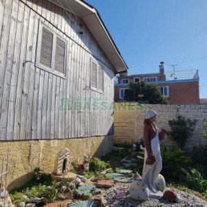 Casa com 135m², 4 dormitórios, 1 vaga, no bairro Desvio Rizzo em Caxias do Sul para Comprar