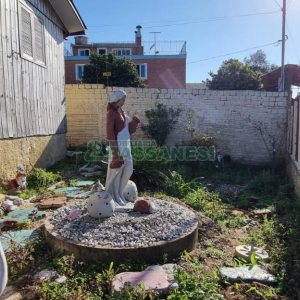 Casa com 135m², 4 dormitórios, 1 vaga, no bairro Desvio Rizzo em Caxias do Sul para Comprar