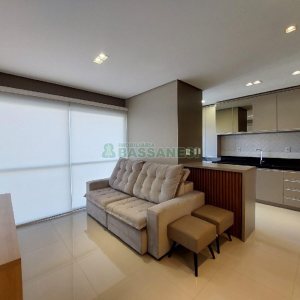 Apto Mobiliado com 72m², 2 dormitórios, 2 vagas, no bairro São Leopoldo em Caxias do Sul para Alugar