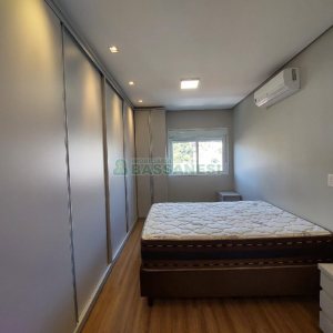 Apto Mobiliado com 72m², 2 dormitórios, 2 vagas, no bairro São Leopoldo em Caxias do Sul para Alugar