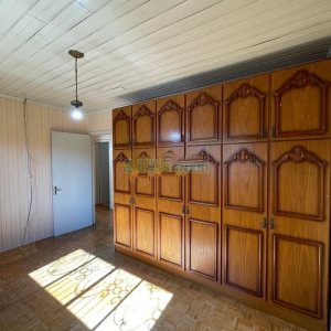 Casa com 170m², 3 dormitórios, 1 vaga, no bairro São José em Caxias do Sul para Comprar