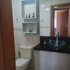 Apartamento com 176m², 2 dormitórios, 2 vagas, no bairro Charqueadas em Caxias do Sul para Comprar