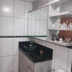 Apartamento com 176m², 2 dormitórios, 2 vagas, no bairro Charqueadas em Caxias do Sul para Comprar