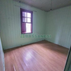 Casa com 120m², 3 dormitórios, 1 vaga, no bairro São Pelegrino em Caxias do Sul para Comprar