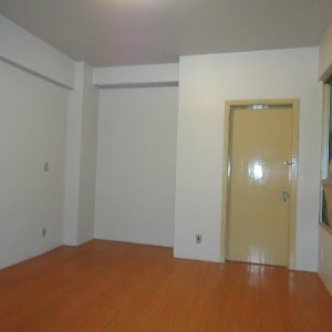 Sala com 20m², no bairro Centro em Caxias do Sul para Alugar