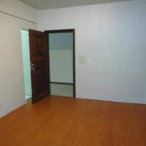 Sala com 20m², no bairro Centro em Caxias do Sul para Alugar
