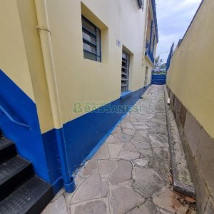 Casa Comercial com 400m², no bairro Santa Catarina em Caxias do Sul para Alugar