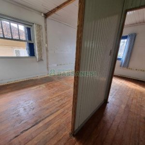 Casa Comercial com 400m², no bairro Santa Catarina em Caxias do Sul para Alugar