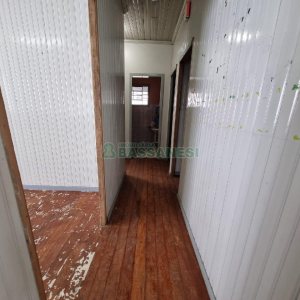 Casa Comercial com 400m², no bairro Santa Catarina em Caxias do Sul para Alugar