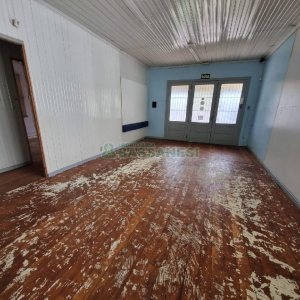 Casa Comercial com 400m², no bairro Santa Catarina em Caxias do Sul para Alugar