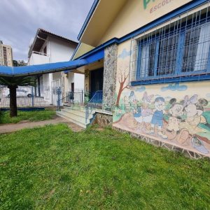 Casa Comercial com 400m², no bairro Santa Catarina em Caxias do Sul para Alugar