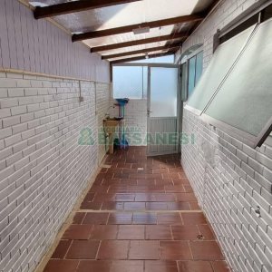 Apartamento com 89m², 2 dormitórios, 2 vagas, no bairro Madureira em Caxias do Sul para Alugar