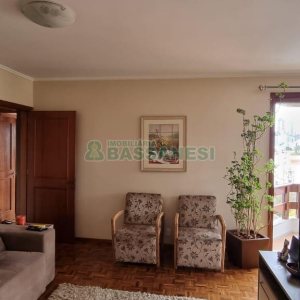 Apartamento com 171m², 3 dormitórios, 2 vagas, no bairro Centro em Caxias do Sul para Comprar