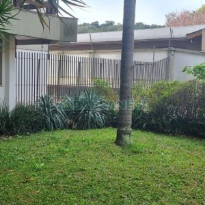 Apartamento com 171m², 3 dormitórios, 2 vagas, no bairro Centro em Caxias do Sul para Comprar