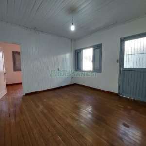 Casa com 140m², 3 dormitórios, 3 vagas, no bairro Santa Catarina em Caxias do Sul para Comprar