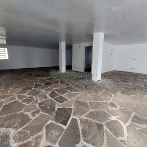 Casa com 140m², 3 dormitórios, 3 vagas, no bairro Santa Catarina em Caxias do Sul para Comprar