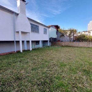 Casa com 140m², 3 dormitórios, 3 vagas, no bairro Santa Catarina em Caxias do Sul para Comprar