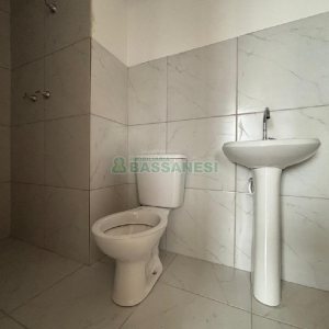 Apartamento com 42m², 2 dormitórios, 1 vaga, no bairro Bela Vista em Caxias do Sul para Alugar