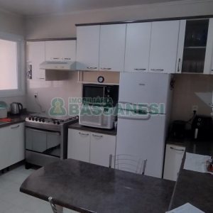 Apartamento com 78m², 2 dormitórios, 1 vaga, no bairro Centro em Caxias do Sul para Comprar