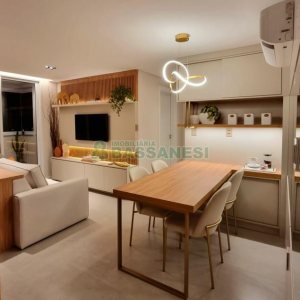 Apartamento com 58m², 2 dormitórios, 1 vaga, no bairro Sanvitto em Caxias do Sul para Comprar