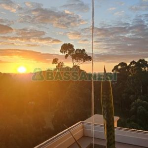 Apartamento com 58m², 2 dormitórios, 1 vaga, no bairro Sanvitto em Caxias do Sul para Comprar