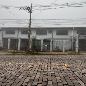Pavilhão com 900m², no bairro Bela Vista em Caxias do Sul para Alugar
