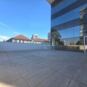 Sala com 65m², 2 vagas, no bairro Centro em Caxias do Sul para Alugar