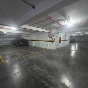 Sala com 65m², 2 vagas, no bairro Centro em Caxias do Sul para Alugar
