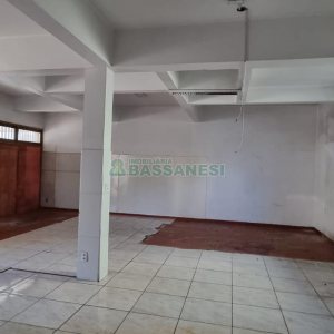 Loja com 168m², no bairro Sagrada Família em Caxias do Sul para Comprar