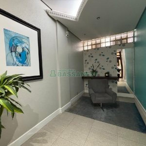 Apartamento com 86m², 2 dormitórios, 1 vaga, no bairro Cinqüentenário em Caxias do Sul para Alugar