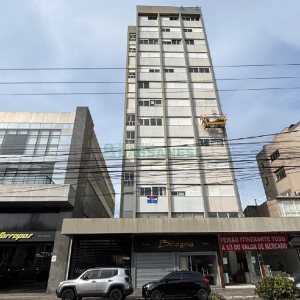 Apartamento com 86m², 2 dormitórios, 1 vaga, no bairro Cinqüentenário em Caxias do Sul para Alugar