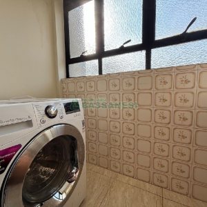 Apartamento com 86m², 2 dormitórios, 1 vaga, no bairro Cinqüentenário em Caxias do Sul para Alugar