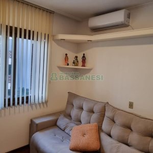 Apartamento com 110m², 3 dormitórios, 1 vaga, no bairro Lourdes em Caxias do Sul para Comprar