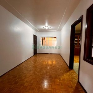 Apartamento com 98m², 2 dormitórios, no bairro São Pelegrino em Caxias do Sul para Alugar