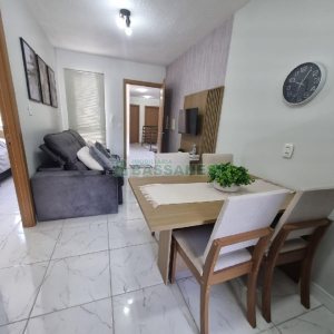 Apto Mobiliado com 50m², 2 dormitórios, 1 vaga, no bairro Cruzeiro em Caxias do Sul para Alugar