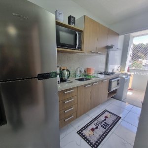 Apto Mobiliado com 50m², 2 dormitórios, 1 vaga, no bairro Cruzeiro em Caxias do Sul para Alugar