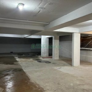 Loja com 180m², 9 vagas, no bairro Santa Catarina em Caxias do Sul para Alugar