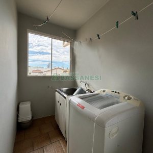 Casa Mobiliada com 92m², 2 dormitórios, no bairro Rio Branco em Caxias do Sul para Alugar