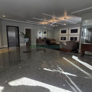 Apartamento com 313m², 3 dormitórios, 4 vagas, no bairro Exposição em Caxias do Sul para Comprar