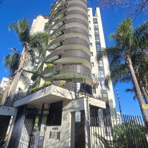 Apartamento com 313m², 3 dormitórios, 4 vagas, no bairro Exposição em Caxias do Sul para Comprar
