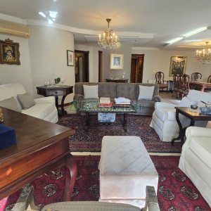 Apartamento com 313m², 3 dormitórios, 4 vagas, no bairro Exposição em Caxias do Sul para Comprar