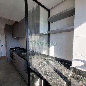 Apto Mobiliado com 55m², 2 dormitórios, 1 vaga, no bairro Panazzolo em Caxias do Sul para Alugar