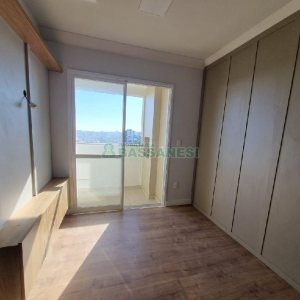 Apto Mobiliado com 55m², 2 dormitórios, 1 vaga, no bairro Panazzolo em Caxias do Sul para Alugar