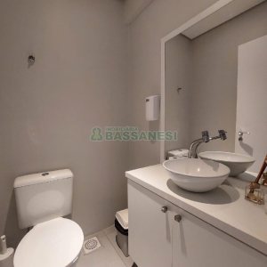 Sala com 64m², 1 vaga, no bairro São Pelegrino em Caxias do Sul para Alugar